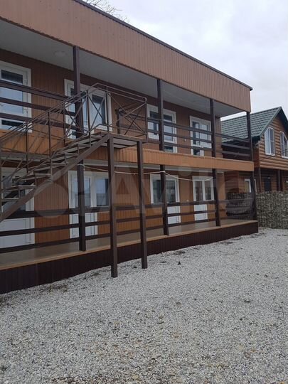 Гостиница, 180 м²