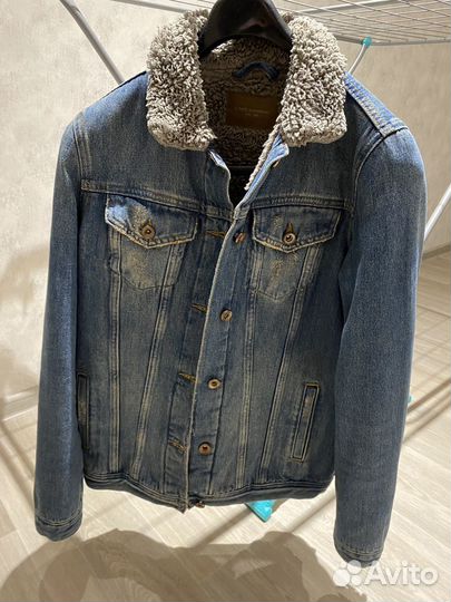 Джинсовая куртка женская