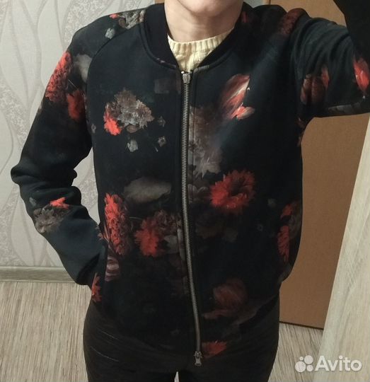 Кофта на молнии в японском стиле