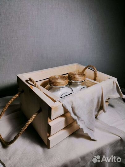 Деревянный ящик