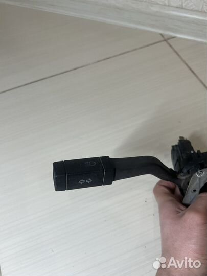 Блок подрулевых переключателей Audi 80 B2