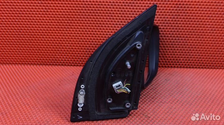 Зеркало заднего вида боковое правое Kia Carnival V