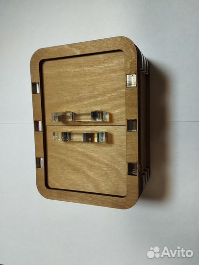 Коробка подарочная из фанеры