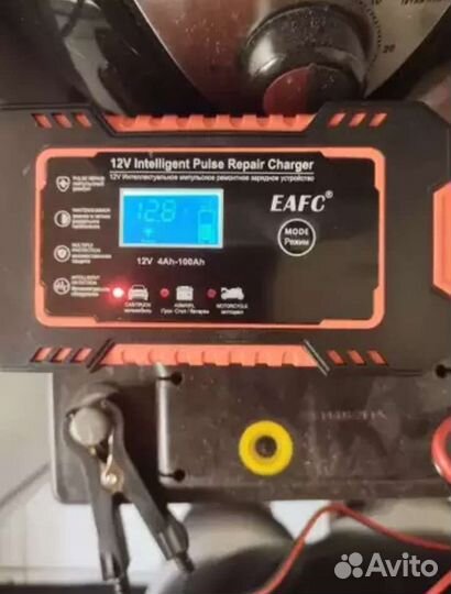 Зарядное устройство для аккумулятора 6A