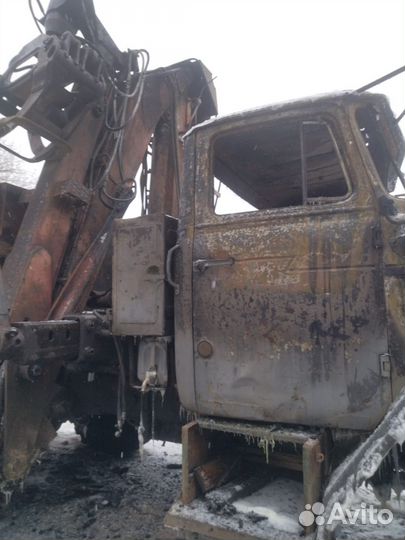 Урал 4320 с КМУ, 1984