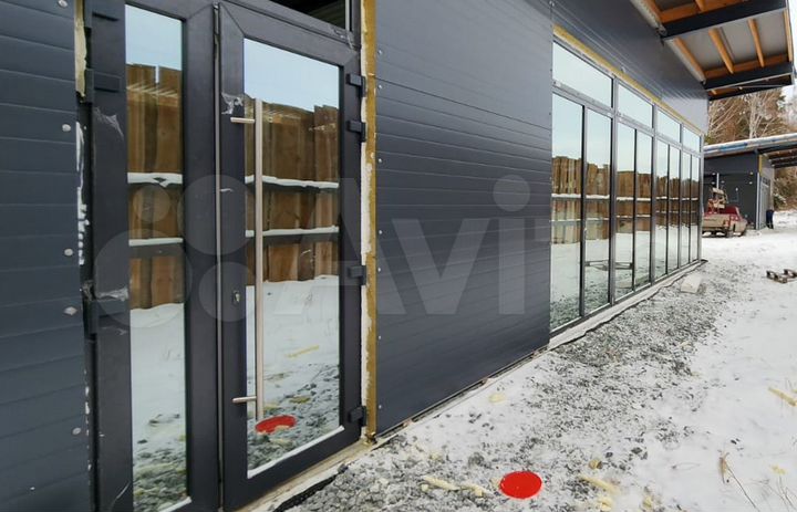 Сдам торговое помещение, 100 м²