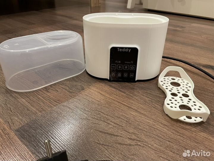 Стерилизатор-подогреватель детских бутылочек