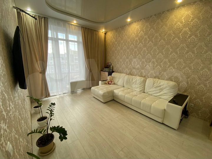 2-к. квартира, 60 м², 6/7 эт.