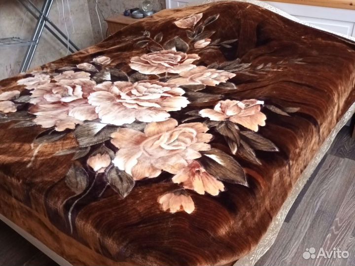 Покрывало на кровать