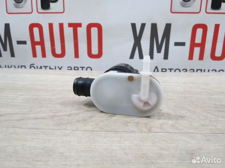 Насос омывателя LADA Vesta Sw Cross