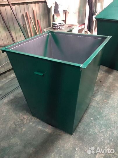 Мусорный бак