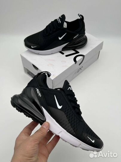 Кроссовки Nike air Max 270