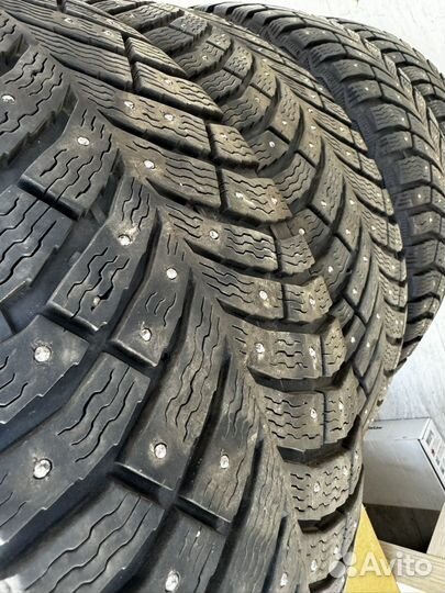 Michelin X-Ice North 4 205/55 R16