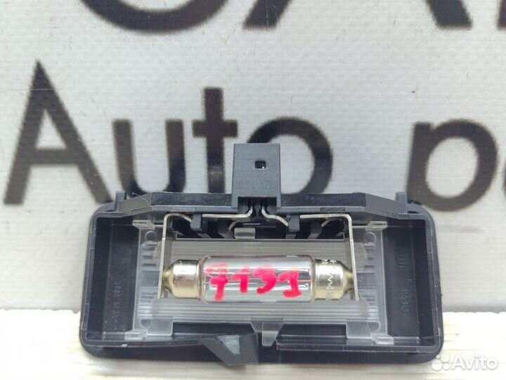 Плафон подсветки салона Bmw X5 E70 N62B48 2007