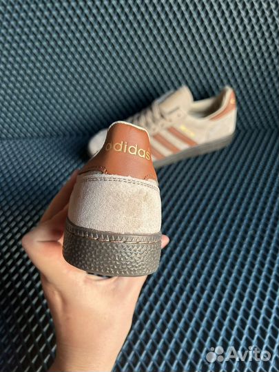 Кроссовки adidas handball spezial moscow beige