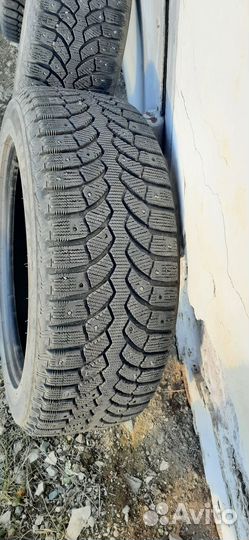 Bridgestone Blizzak Spike-01 255/55 R16 91T