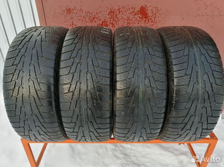 Nokian Tyres Hakkapeliitta R SUV 285/60 R18 101M