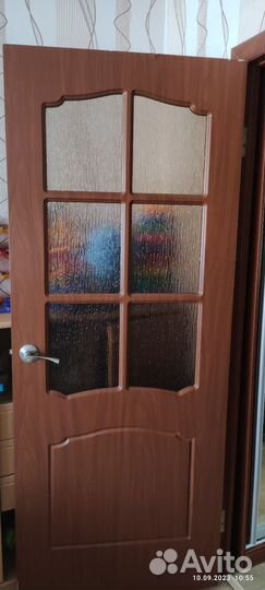 Двери межкомнатные б/у