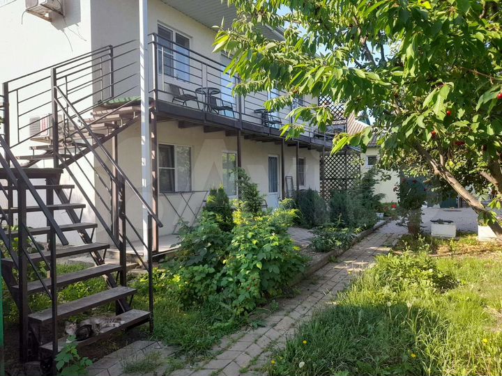 Комната 25 м² в 1-к., 1/2 эт.