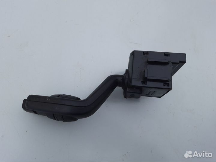 Переключатель поворотов подрулевой Форд Фокус 2