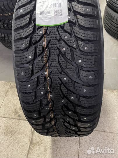 Ikon Tyres Autograph Ice 9 SUV 255/50 R20 109T