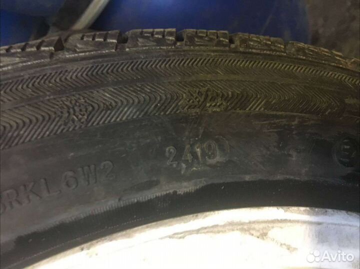 DoubleStar Maximum DH09 215/55 R17