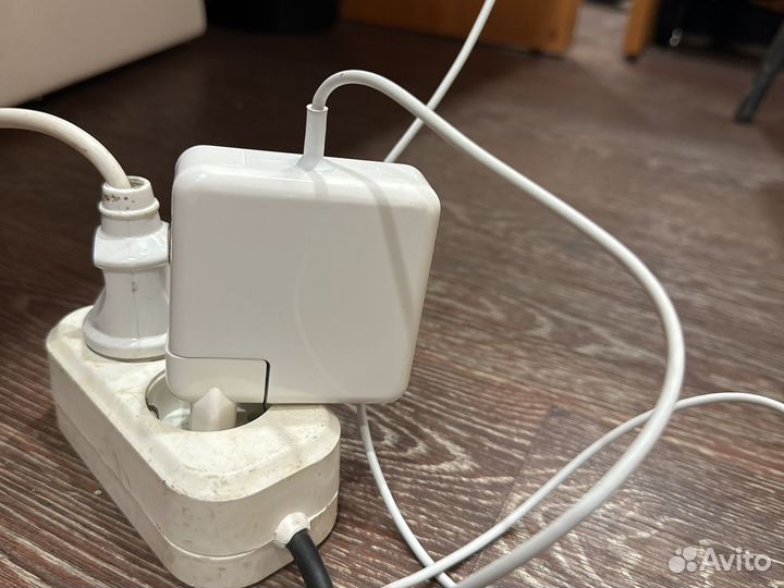 Apple MacBook Pro 13