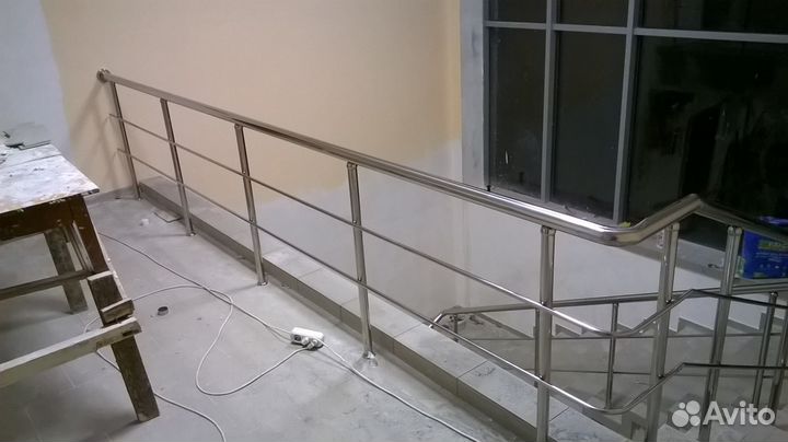 Сварные перила для лестниц из нержавейки
