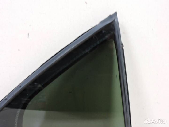 Стекло двери задней правой форточка Honda Accord 7