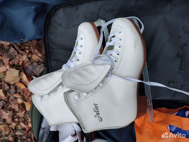 Женские фигурные коньки 36.5