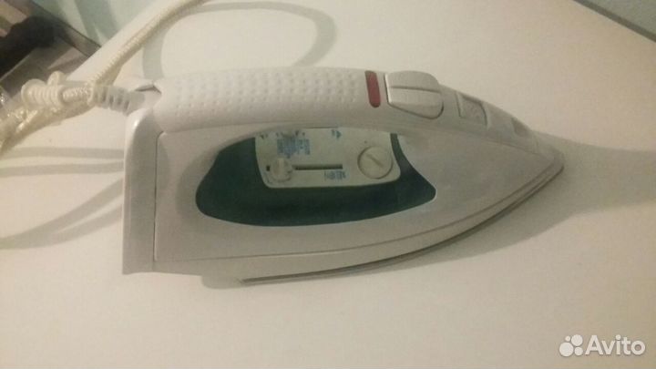 Утюг sterlingg ST-1568