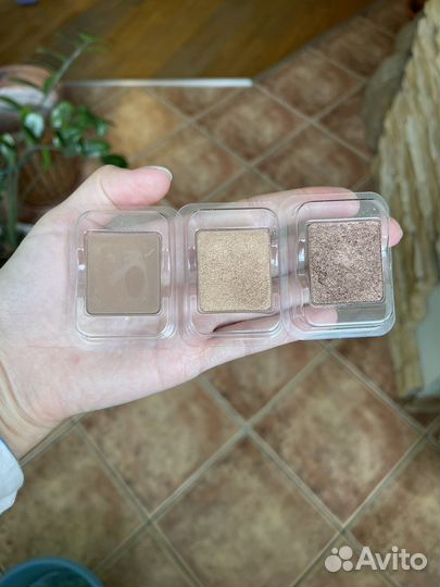 Тени для век Make up for ever