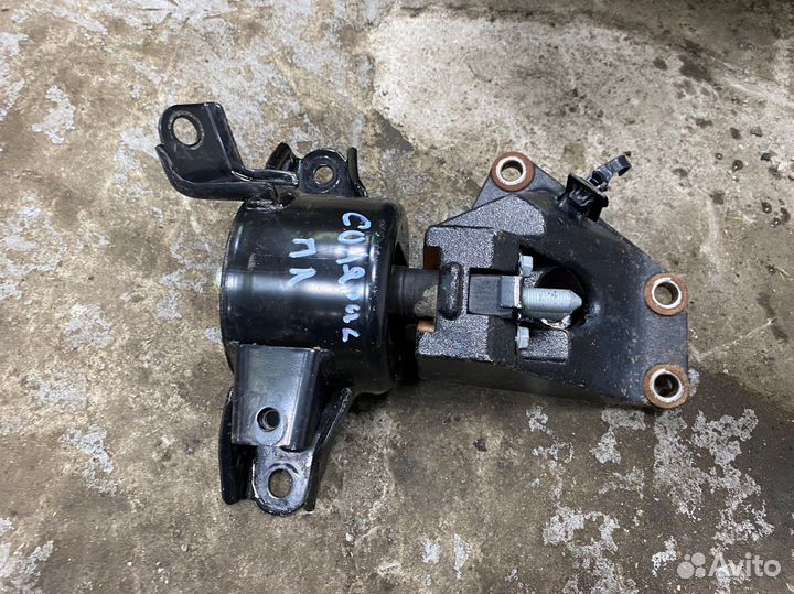 Подушка АКПП Хендай Солярис 11-16