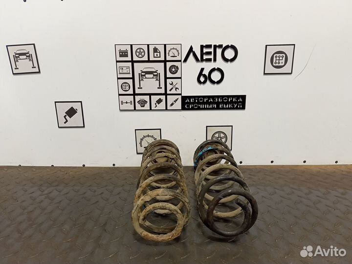 Пружина задняя для VW Golf 4 / Bora