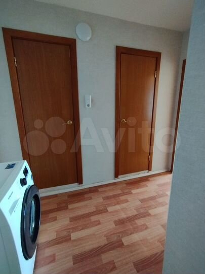 3-к. квартира, 82 м², 6/10 эт.