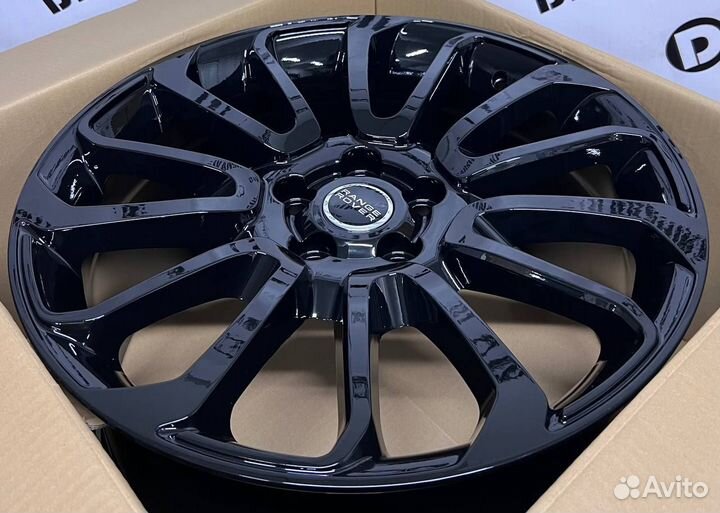 Новые диски R22 на Range Rover