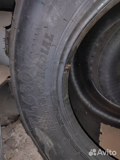 560/45R22.5 шина