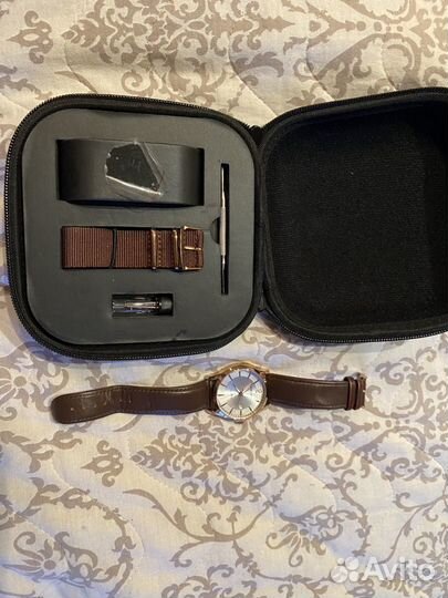 Продам часы George kini