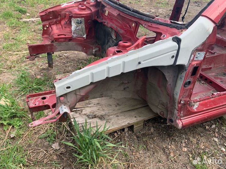 Лонжерон кузова передний левый Skoda Fabia хетчбек