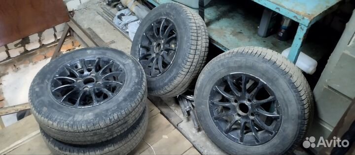 Продаю колеса