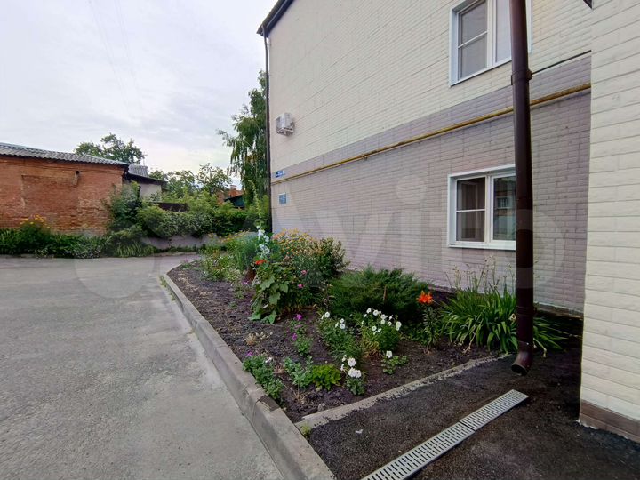 2-к. квартира, 48,8 м², 1/3 эт.