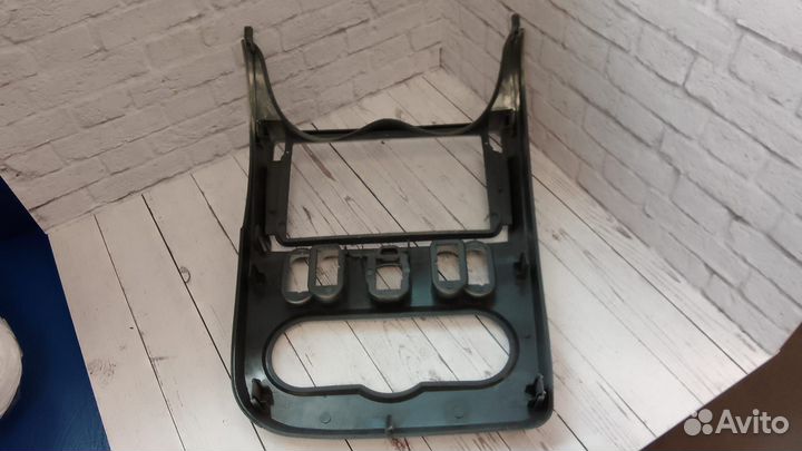 Рамка переходная на Renault Logan 1 22-329