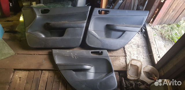 Дверные карты обшивки Пежо 307 peugeot 307