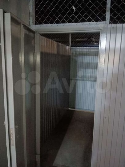 Машиноместо, 10 м²