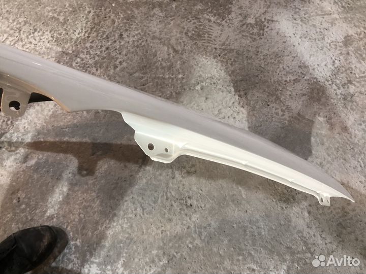 Toyota corolla fielder крыло