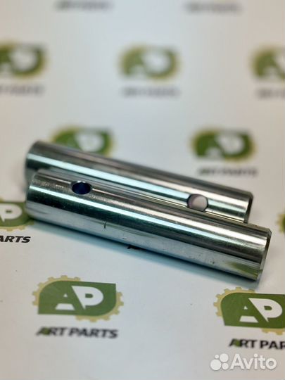 Палец John Deere