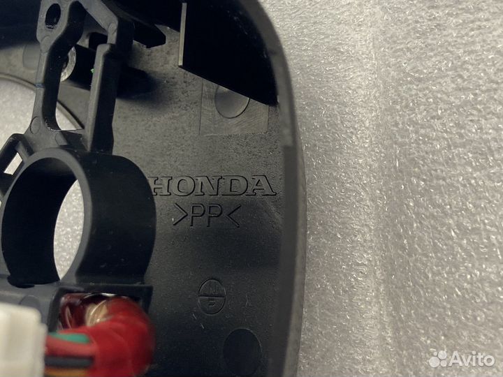 Кнопки bluetooth руля Honda Accord 8