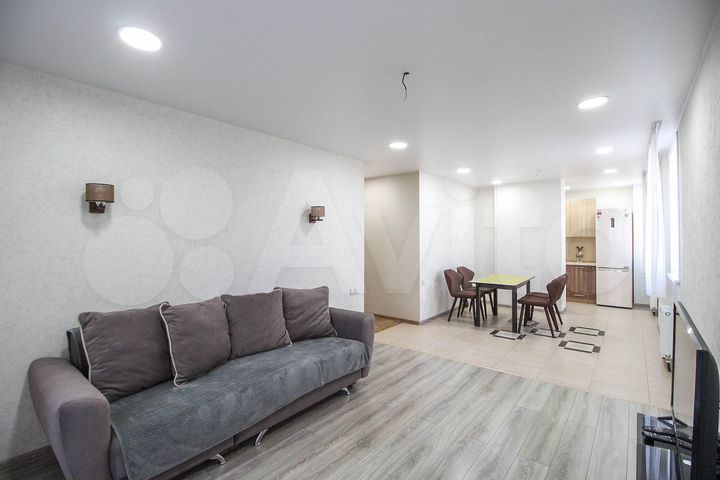 2-к. квартира, 59 м², 7/16 эт.