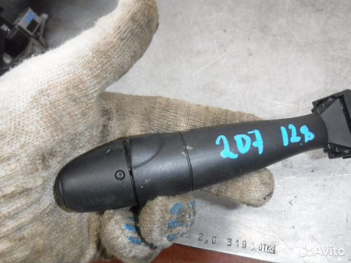 Переключатель дворников Peugeot 207 ET3J4 2008