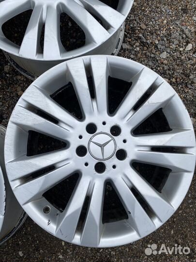 Литые диски оригинал r18